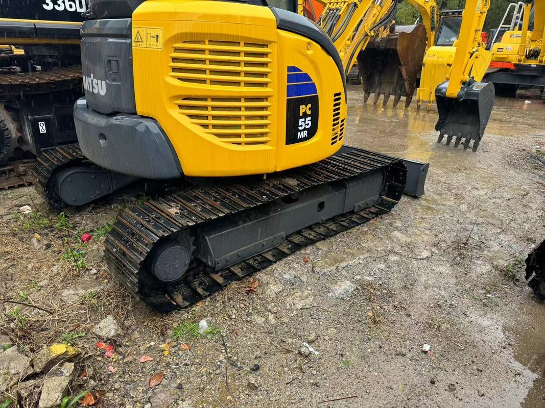 %100Japonya kullanılmış makineli kazıcılar Komatsu PC55 PC30 PC130 PC200/ ikinci el kazıcı düşük fiyata