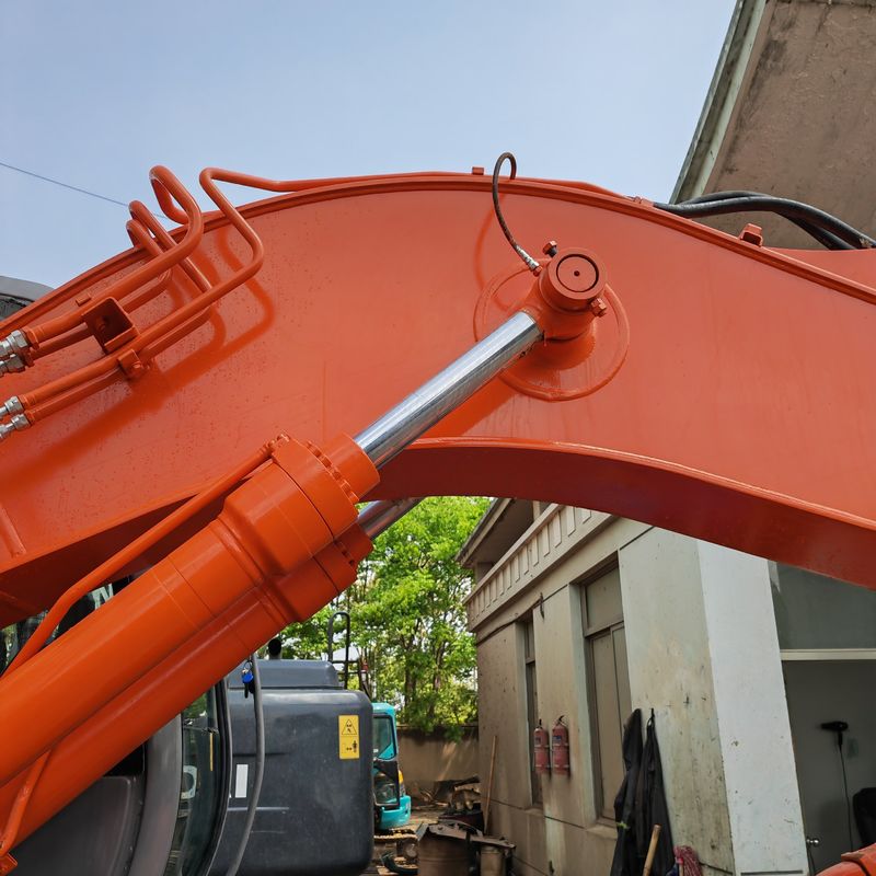 Hitachi stokta % 90 ikinci el Hitachi zx135/kullanılmış sürünen kazıcı Hitachi zx135 satılıyor