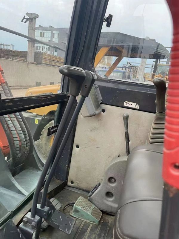 Orijinal ikinci el Doushan DH55 ekskavatörü iyi durumda güçlü ve basit bakım