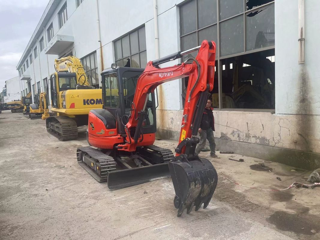 U35 Kullanılmış Kubota Mini Ekskavatörü Orijinal Motor 3.5 Ton 0.15m3 Kov Kapasitesi