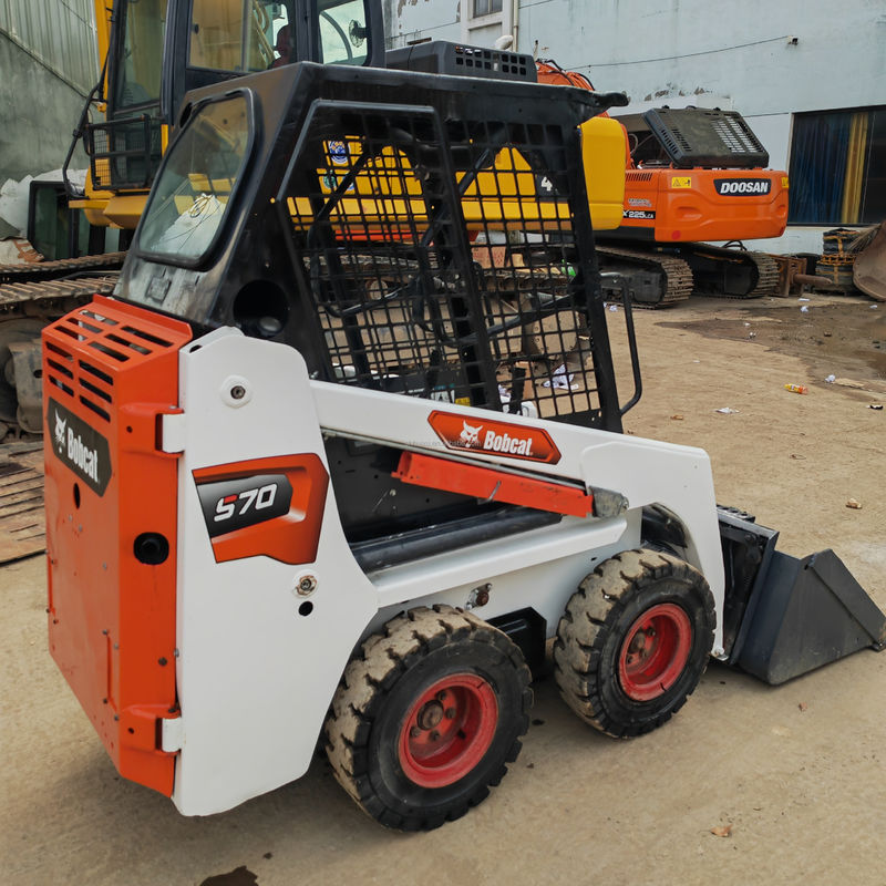 Çok fonksiyonel Kullanılmış Kaydırma Yükleyici BOBCAT S70 Doosan Bobcat 1 Ton İkinci El Mini Yükleyici