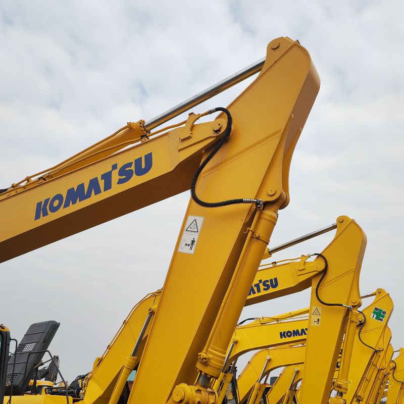 orijinal boya kullanılan kazıcı komatsu pc240-8/yüksek güçlü motor kullanılan komatsu pc240-8