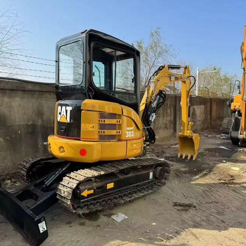 Güvenilir Kalite fabrika fiyatı traktör mini kullanılmış kazıcılar ev işi için CAT 303