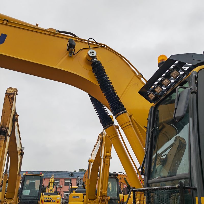 orijinal renk ikinci el sürünen kazıcı Komatsu pc240 Leow fiyatı ile satılıyor