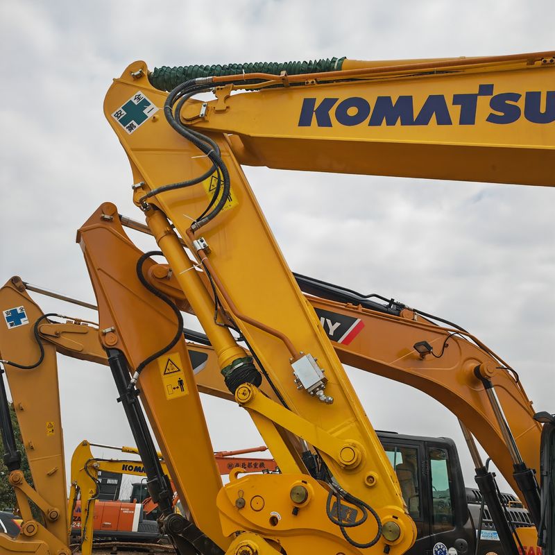 EKSEDİRİLEN KAZATMATSU PC200-8/ORJINAL PAINT SECOND HAND KOMATSU PC200-8 Ucuz fiyatla satılıyor