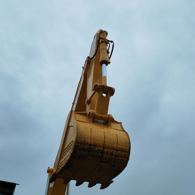 Yeni GELİŞİNİNİN İYİ ŞARİTİ KİTAPTA satıIyan KOMATSU PC400 kullanılmış kazıcı