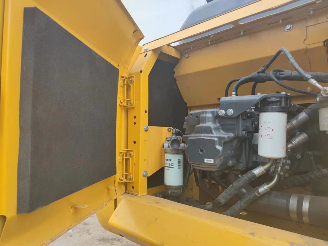 kullanılmış sürünen kazıcı kullanılmış komatsu pc200/iyi durumda yüksek güçlü ikinci el kazıcı komatsu pc200 satılıyor