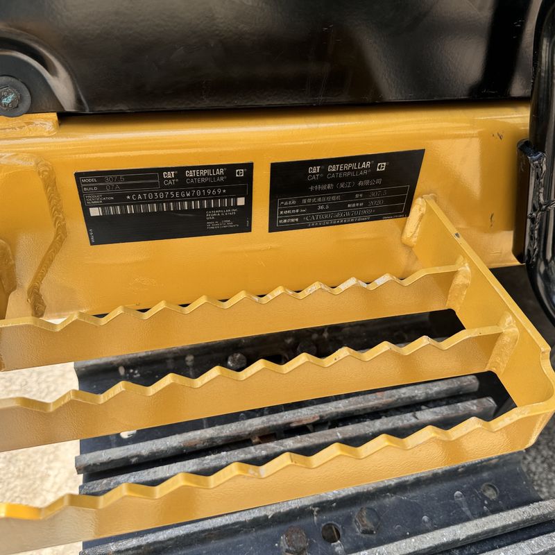 Japonya orijinal kullanılmış mini kazık makinesi Caterpillar CAT307 305.5 303/ kullanılmış küçük sürünen kazık makinesi inşaat makineleri