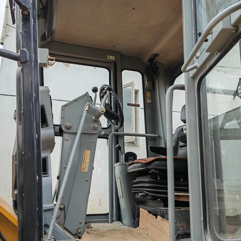 Kullanılmış kazıcı arazi düzeltme makinesi Caterpillar CAT140K yol makinesi ikinci el Japon traktör motoru iyi durumda