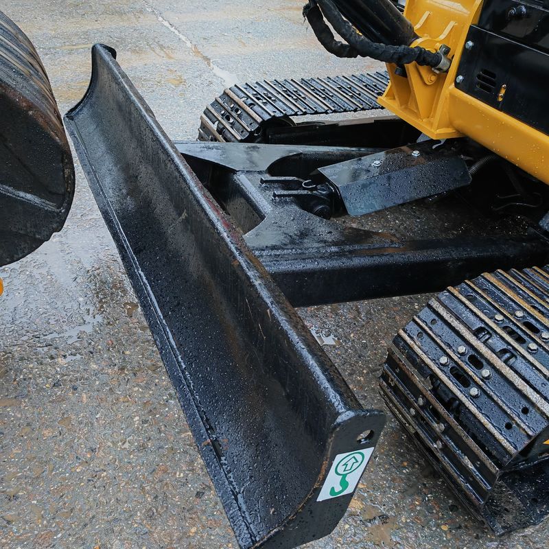 Kullanılmış mühendislik inşaat makineleri CAT 305.5E 5 ton kullanılmış kazıcılar Çin CAT 305.5 toprak taşıma makineleri