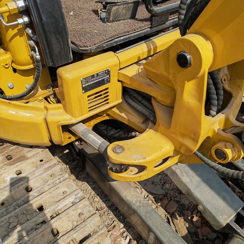 mini excavator mini cat 303/ ikinci el orijinal motor cat 303 ucuz fiyatlı satışta
